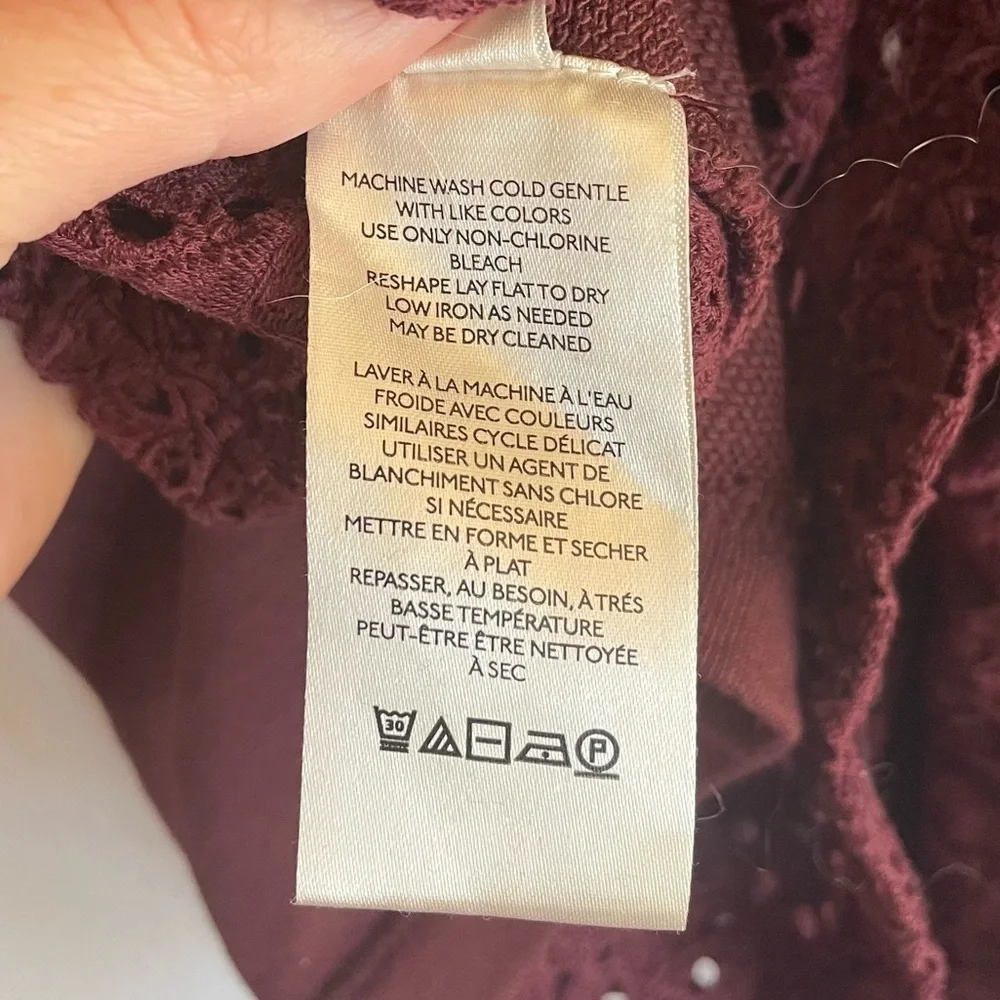 ANTHROPOLOGIE MAROON EYELET COTTON Y-NECKLINE SWEATSHIRT